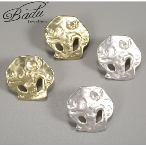 Badu Geometric Metal Stud Earrings Irregular Surface Jewelry Hollow Design Girl Retro Fashion Decoration Minimalist Classic Gift