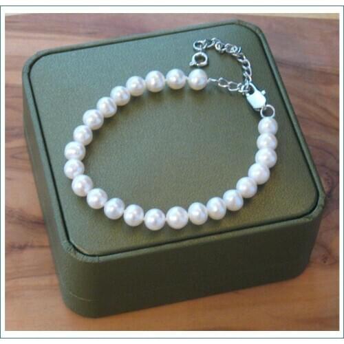 White real freshwater pearl extending clasp bracelet