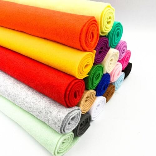 BY THE Yard Soft Felt Fabric Non-woven Felt Fabric DIY Sewing Dolls Crafts Gift Handmade Material 1.4mm Thick 90*90cm Roll
