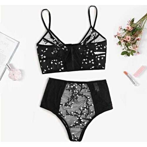 Sexy-Lingerie Femme Embroidered Camisole Pajamas Womens Erotic Underwear Sleepwear Sets Underwear Nightwear женские пижамы