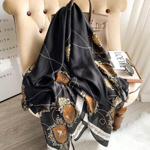 2021 Luxury Brand Women Scarf Summer Silk Autumn Winter Lady Popular Style Print Scarf Women Pashimina Shawl Fashion Headscarf