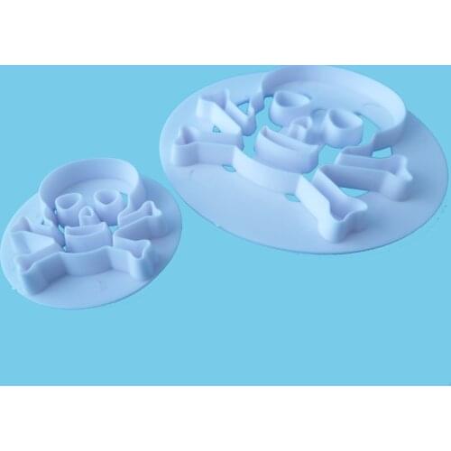 New Cute 2pcs Skull Plastic Fondant Cutter Cake Mold Fondant Mold Fondant Cake Decorating Tools Sugarcraft Bakeware