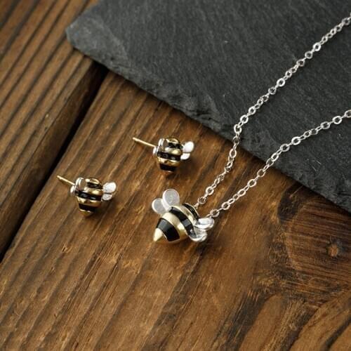 Cute Tiny Honey Bee Necklace Rhinestones Bumblebee Stud Earrings for Women Girls Jewelry Set Brincos Birthday for Children