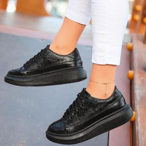 Tonar Voni Black Japanned Leather Pattern Sport Shoes New Season Convenient Seasonal Style Sneaker