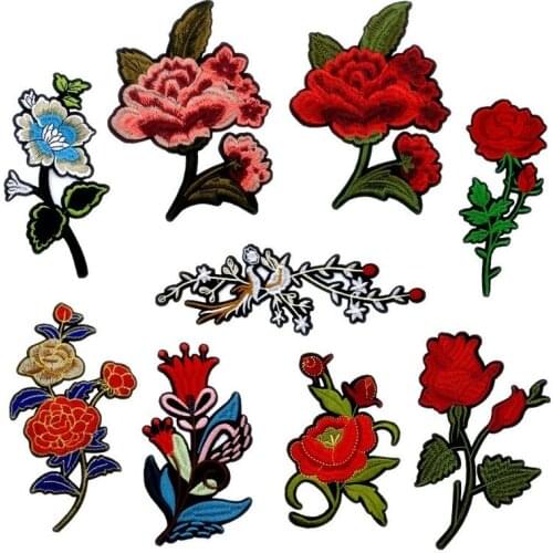 50pcs/Lot Flower Embroidery Patches Letters Clothing Decoration Accessories Diy Iron Heat Transfer Applique Iron on Transfer