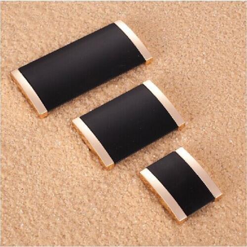 Modern minimalist matte black zinc alloy handle contact with the clamshell bedside cabinet wardrobe cabinets drawer handle 32mm