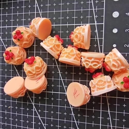 1pcs/lot resin flat back pink strawberry cake 16mm Scrapbook Embellishment DIY Phone Decoration B016-10