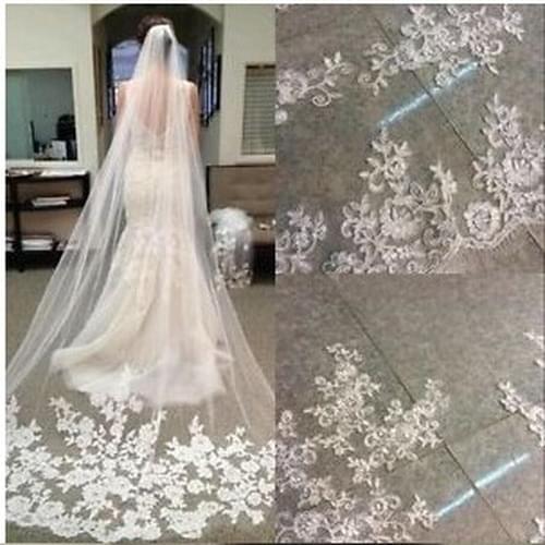 Sexy Gathered Romantic Long Lace Appliques Wedding Veil White Ivory Cathedral Bridal Veil 2022