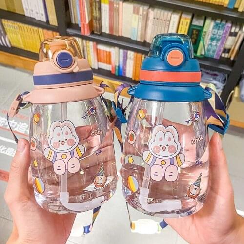 New Korean Cartoon Cute Boy Girl Water Bottle Student Cup With Straw Outdoor Sports Anti-Fall Portable Strap Plastic Straw Cup