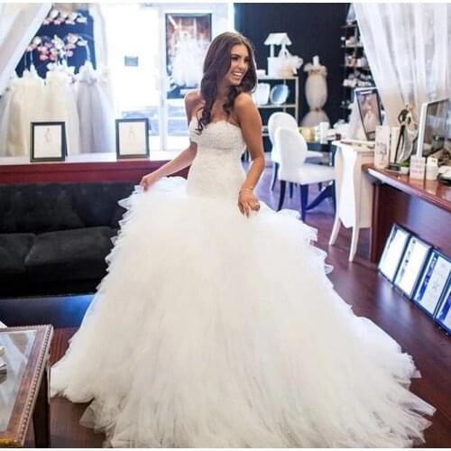 Sweet Lace Wedding Dresses Sweetheart Sleeveless Sweep Train Soft Tulle Ruffle Custom Bridal Gowns Designer Marriage Dress