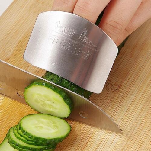 High Quality Stainless Steel Finger Protector Guard Safe Slice Kitchen Gadgets Accessories Cooking Tools