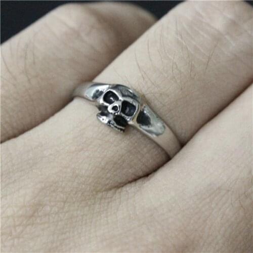 Drop Ship Size 6-10 Cool Ladies Cute Mini Skull Ring 316L Stainless Steel Man Motor Biker Fashion Vintage Skull Ring