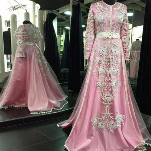 Kaftan Dress Adorned with Embroidered Beads Long Sleeves Moroccan Kaftan Evening Party Dresses Floor Length Dubai Prom Gown