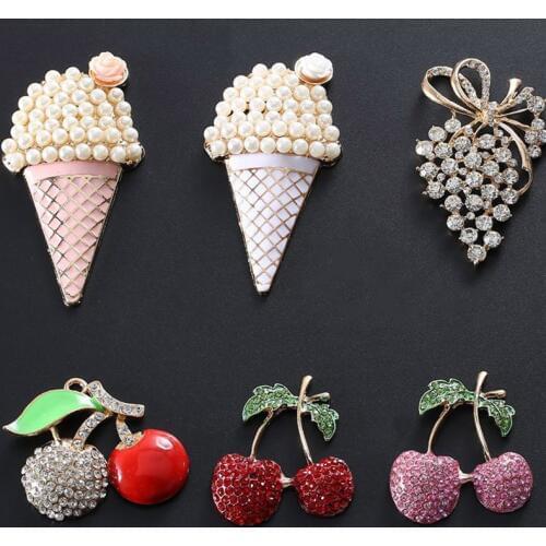 Hot Sale wholesale 20pcs/lot Rhinestone Button Flatback Button Wedding Button Crystal DIY Accessories YB54