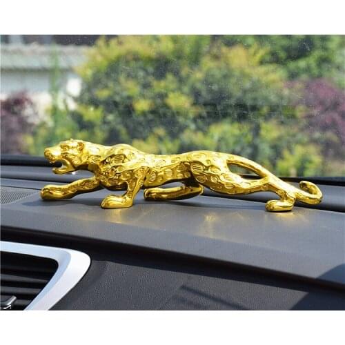 CAR ORNAMENT CHEETAH SCULPTURE RESIN LEOPARD STATUE ANIMAL ART AND CRAFT ADORNMENT FOR HOME OFFICE DECORATION FACTORY OUTLETS