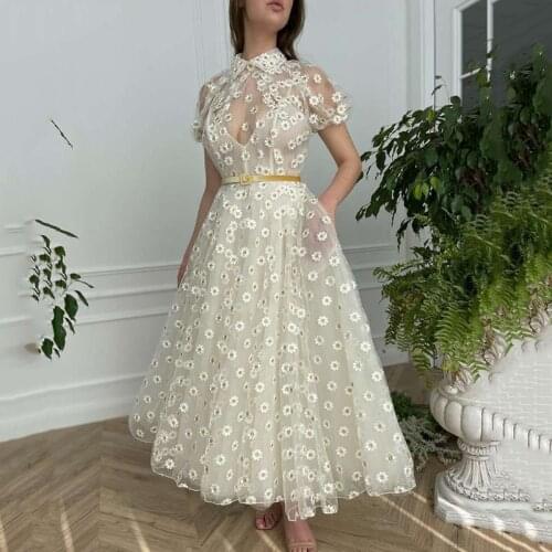 Beige Prom Dresses Flowers Short Sleeves Evening Party Dress for Graduation with Pockets Celebrity Gowns Robe de Soriee Fete Fem