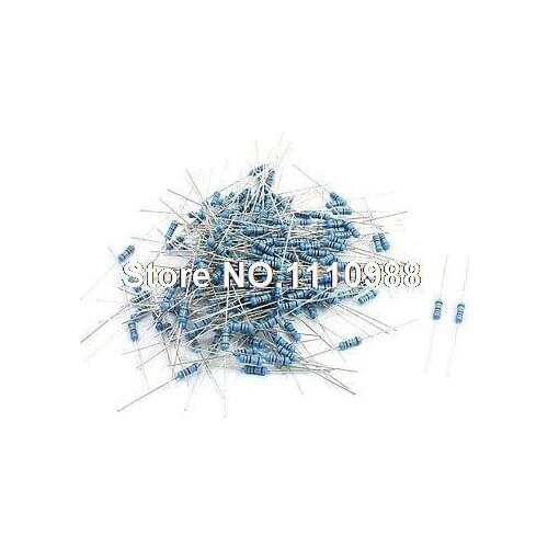 200Pcs Repairing 5% Tolerance 82 Ohm 1/2W Axial Lead Metal Film Resistor