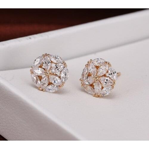DE268 Fashion Street Snap Delicacy 4A Zircon Small Flower Earrings GIRLS Gift Party Banquet WOMENS Jewelry Earrings 2021