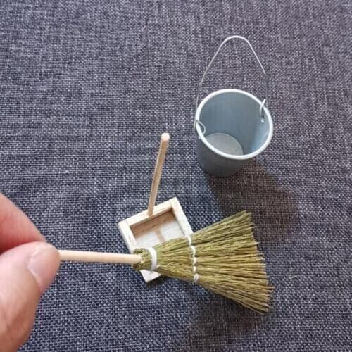 1:12 Dollhouse Miniature Fairy Garden Broom Cleaning Tools S/L Size