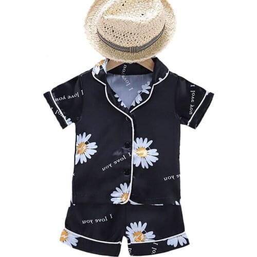 Childrens Pajama Sets Lce Silk Pajamas Baby Boys Girls Clothing Sets Pyjamas Short Sleeve Blouse Tops+Shorts Sleepwears 2pcs