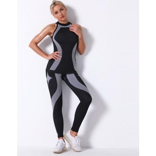 2PCS Womens Sportswear Seamless Yoga Set Running Clothes Athletic Wear Gym Legging Fitness Tank Top T-shirt Striped Sport Suit