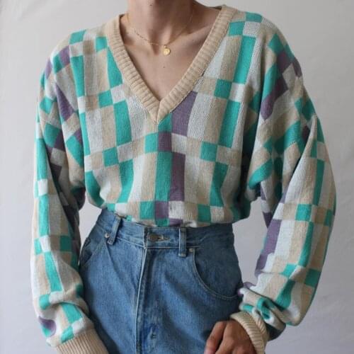 Vintage Sweaters Fashion Colorful Plaid Pattern Sweater 2021 New Winter Casual V-neck Collar Knitted Tops Y2k Women Pullovers