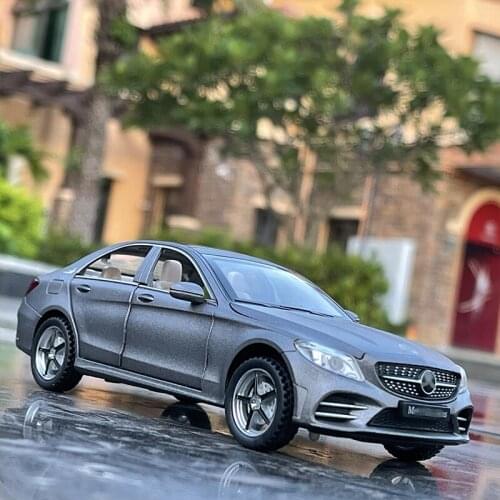 1:32 C260L C-Class Alloy Car Diecast Model Simulation Sound Light Pull Back Mini Metal Toy Vehicle Clloection Gifts Toys Boys