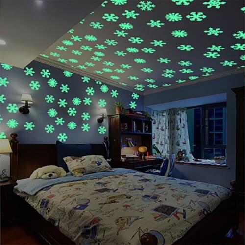 Noctilucent Luminous 3D Snowflake Kindergarten Stickers Home Wall Window Decoration Self Adhesive Fluorescent Wall Sticker