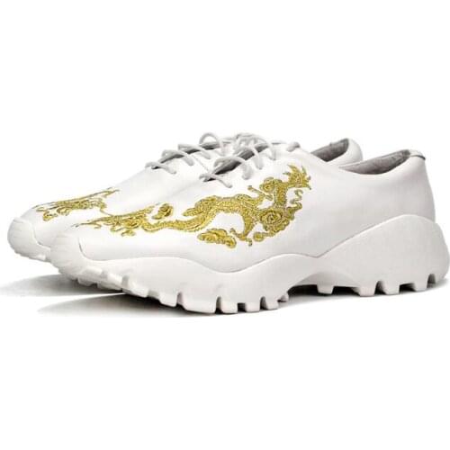 Wholesale Sneakers High Quality Lace up Handmade Casual Sports Shoes White Embroidery Mens Shoes increase Men Shoes