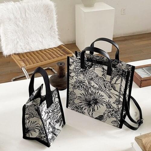 Pivoineea Bags For Mums