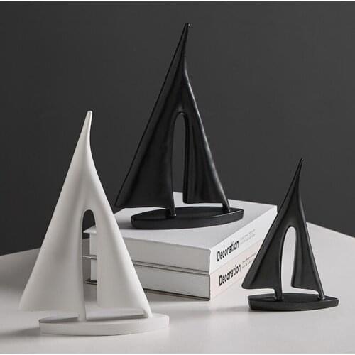 Nordic fashion simple black and white art sailboat decoration sculpture TV cabinet wine cabinet desktop home decoration