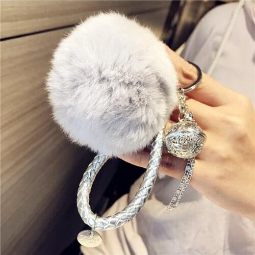 Hot Sale Trinket Fluffy Artificial Rabbit Fur Ball Key Chain Pompons Keychain Women Car Bag Key Ring Jewelry