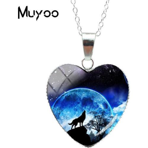 Vintage Lonely Nordic Wolf Glass Heart Pendant Moon Night Punk Wolf Heart Necklace Glass Dome Jewelry Handmade GiftsHZ3