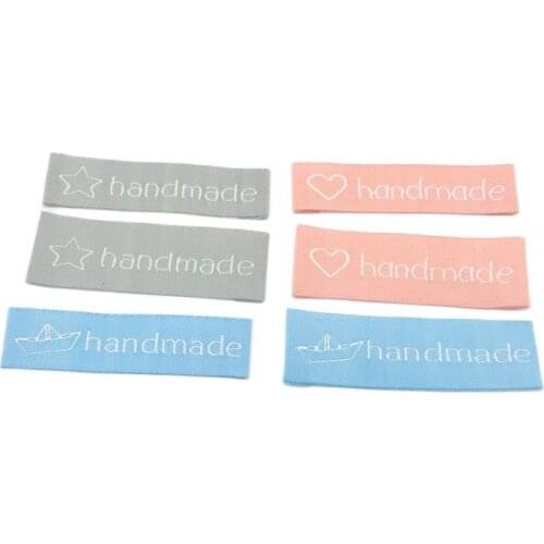 100Pcs/Lot Handmade Labels For Clothing Hand Made With Heart Garment Tags For Hat Customized Woven Label For Clothes Gift Tag