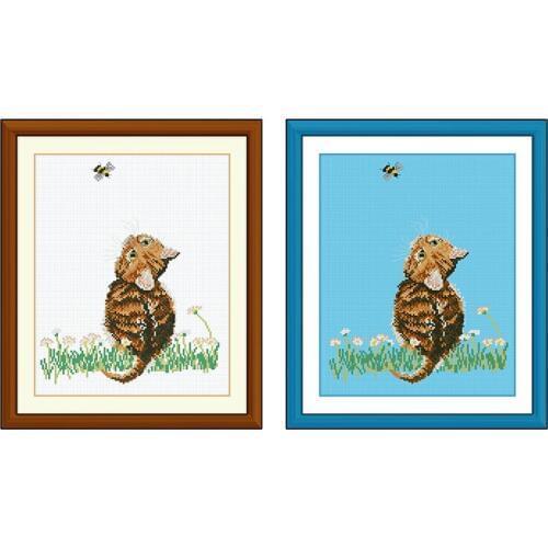Fishxx Cross Stitch Col182-2 Kitten and Bees Blue Embroidered Cloth Cute Cartoon Animal Home Embroidery
