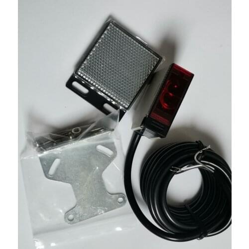 E3JK-R4M1 DC12-24V AC110-240V 3A Specular Reflection Photoelectric Sensor Switch with Screws