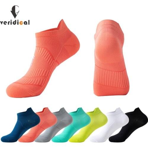 Sport Ankle Boat Socks Men Nylon Outdoor Basketball Bike Running Football Breathable Bright Color Non-Slip No Show Travel Socks