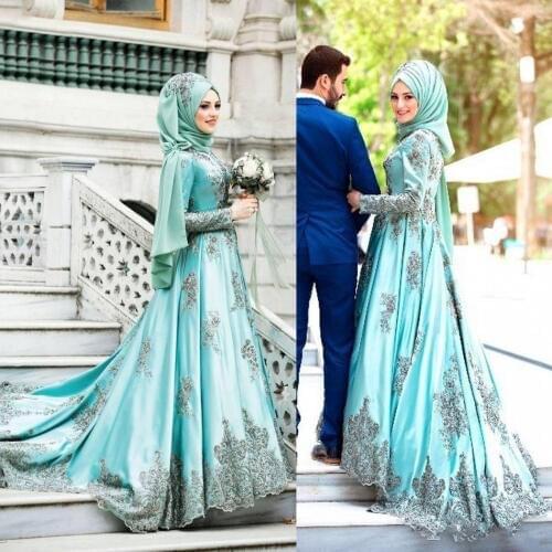 Green Muslim Wedding Dresses Long Sleeves A-Line Beaded High Collar Bridal Gowns Sweep Train Satin Appliqued Wedding Dress