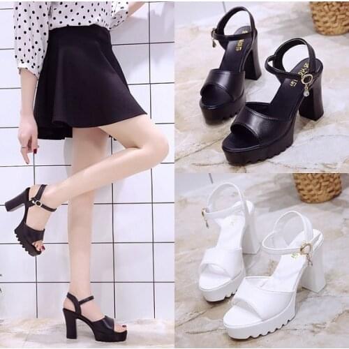 2018 Hot Top quality Sandals Women Fish Mouth Platform High Heels Wedge Sandals Buckle Slope Sandals sandals summer black/white