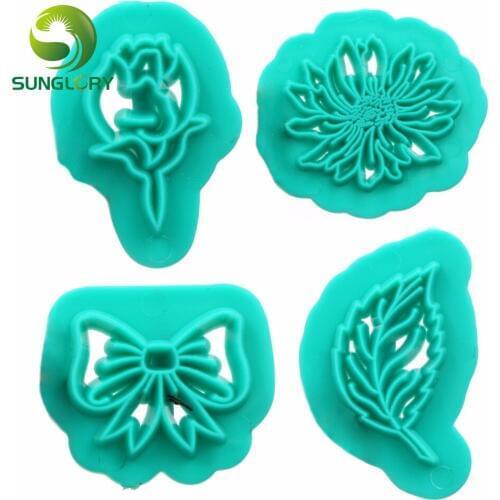 DIY 4PCS/SET Flowers Leaves Bowknot Cookie Cutter Plastic Fondant Cutter Sugarcraft Decoration Biscuit Mold Kitchen Baking Tools
