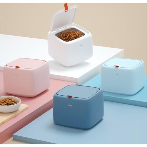 Pet Dog Cat Food Storage Container Dry Food Dispenser Puppy Dog Feeder Portable Food Container Feeder Pet supplies