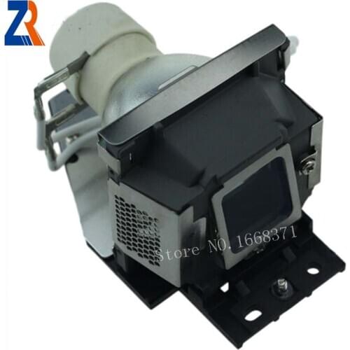 ZR Compatible Projector Lamp with housing SP-LAMP-061 for INFOCUS IN104 / IN105