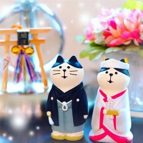 Cute Cartoon Cat Groom Bride Design Miniature Doll Car Cafe Home Desktop Decor
