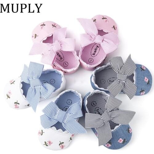 2019 Floral Embroidery Baby Shoes For Newborn Baby Girl Striped Bow First Walker Soft Soles Cute Toddler Anti-Slip Princess Shoe