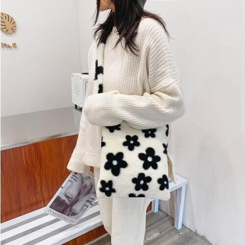 New Fashion Flower Printed Shoulder Crossbody Bags Autumn Winter Casual Women Soft Plush Fluffy Large Capacity Messenger Bags