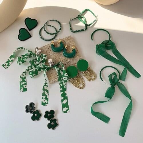 Minar Korea Multi Designs Green Color Bowknot Love Heart Dangle Earring for Women Geometric C Shape Flower Chain Earring Jewelry