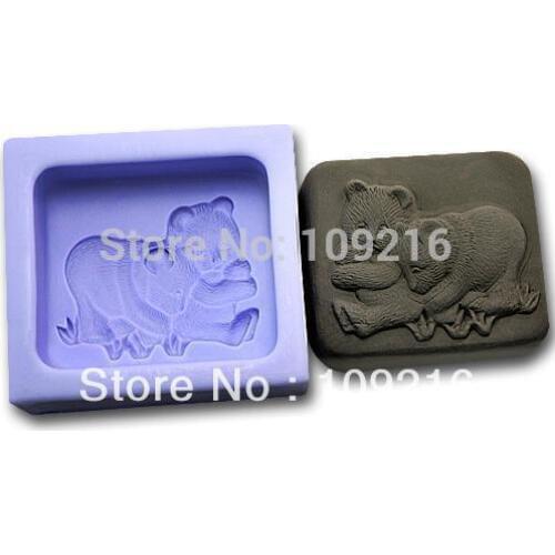 Wholesale!!!1pcs Play Teddy Bear (R0987) Silicone Handmade Soap Mold Crafts DIY Mold