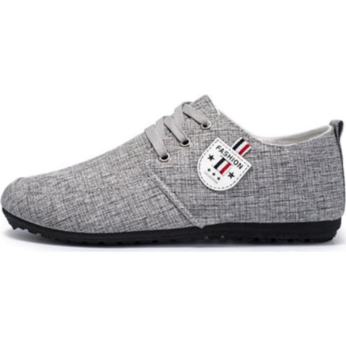 2021 Running Shoes Solid Color Slip Men Driving Shoes Spring And Autumn Style Breathable Mens Peas Shoes the British Sneakers