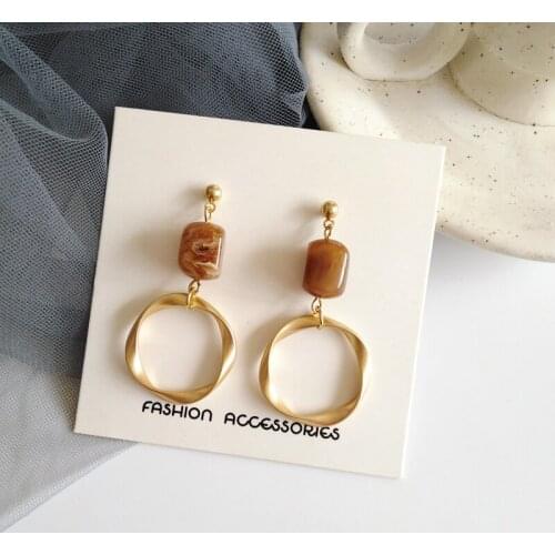 Vintage Resin stud earrings personality temperament of matte circle long earrings for women adorn article jewelry