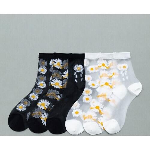 Card stockings womens new spring and summer nylon ultra-thin middle tube Japanese style cute Daisy anti-hook Silk womens stock